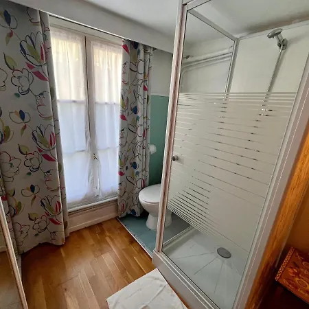 Tiquetonne Hotel Paris