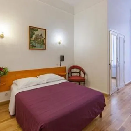 Tiquetonne Hotel Paris