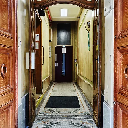 Tiquetonne Hotel Paris