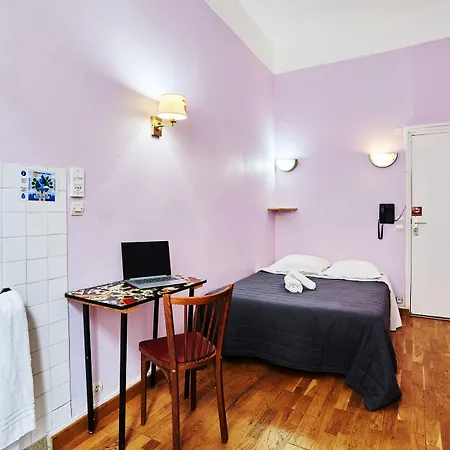 Tiquetonne Hotel Paris