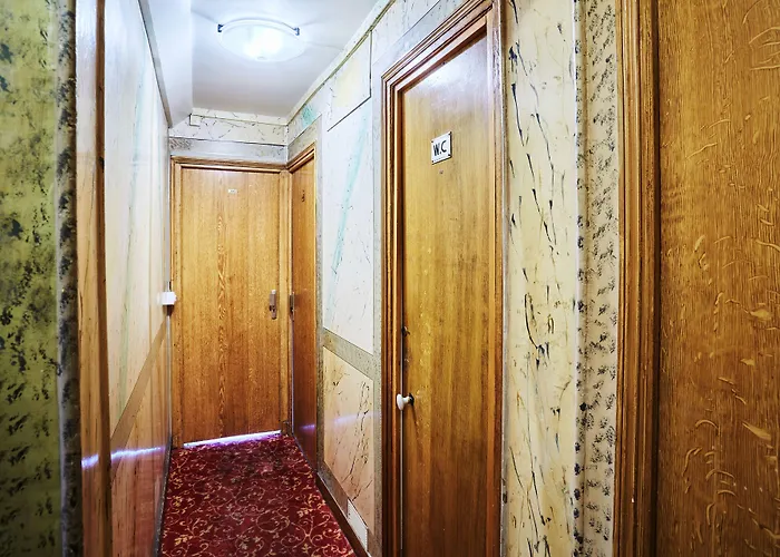 Tiquetonne Hotel Parijs