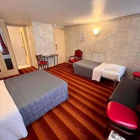 Tiquetonne Hotel Parigi