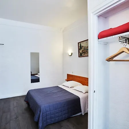 Hotel Tiquetonne *