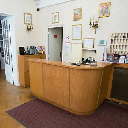 Tiquetonne Hotel