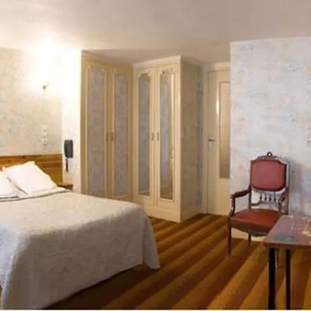Hotel Tiquetonne